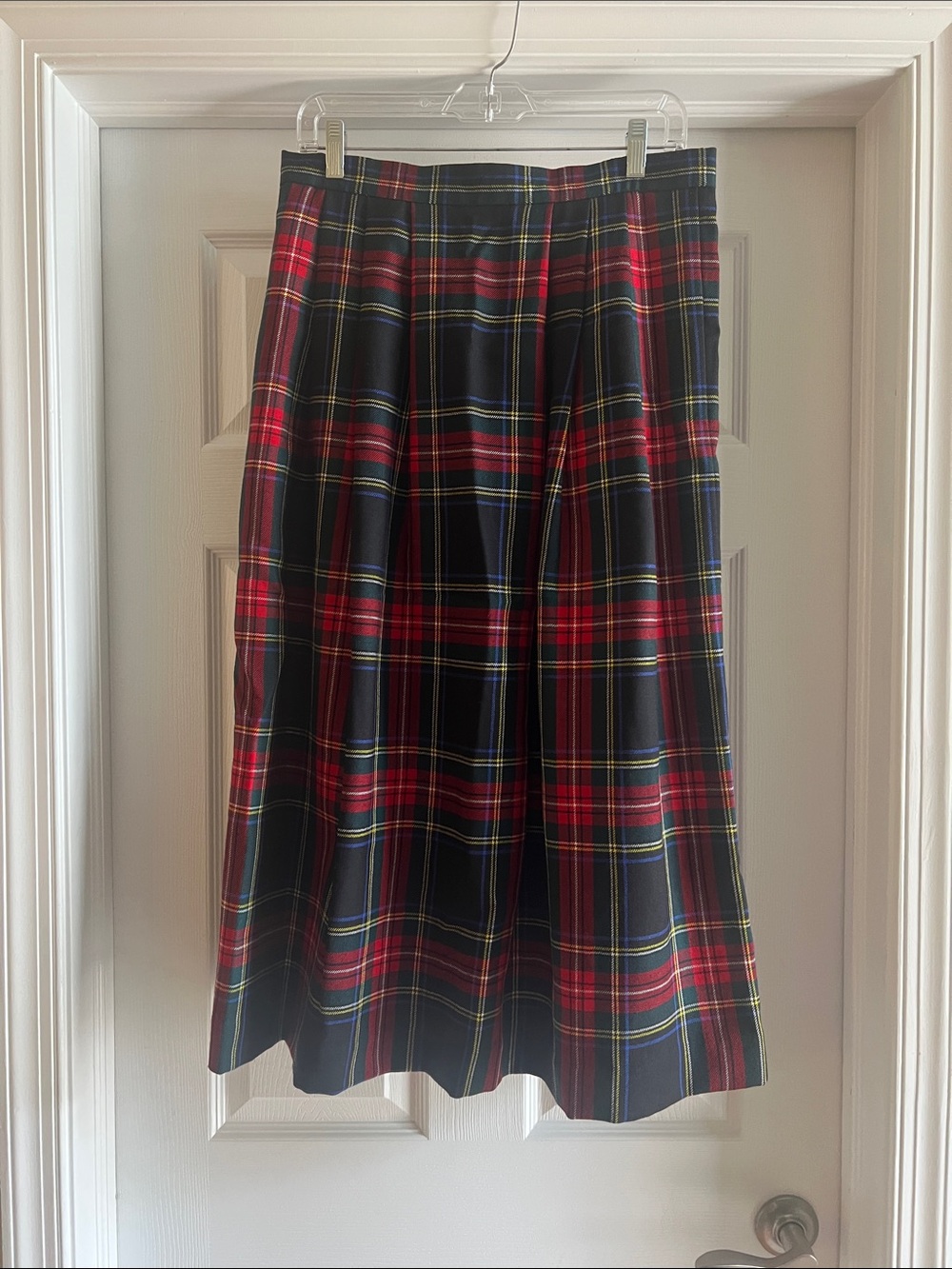 Lands End Classic Red and Black Tartan Wool Pleated Midi Skirt